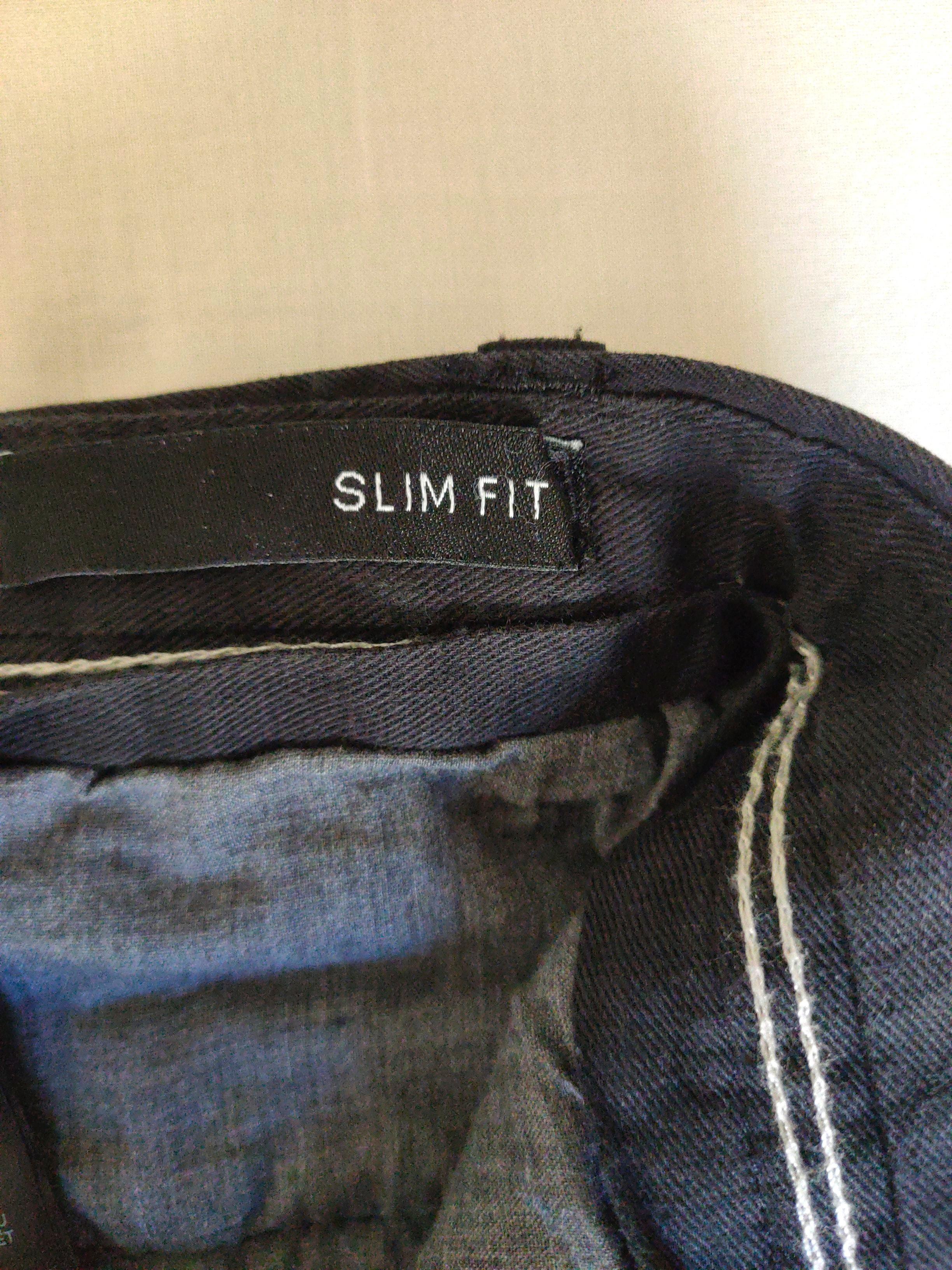 H M men s black chinos Men s Fashion Bottoms Chinos on Carousell