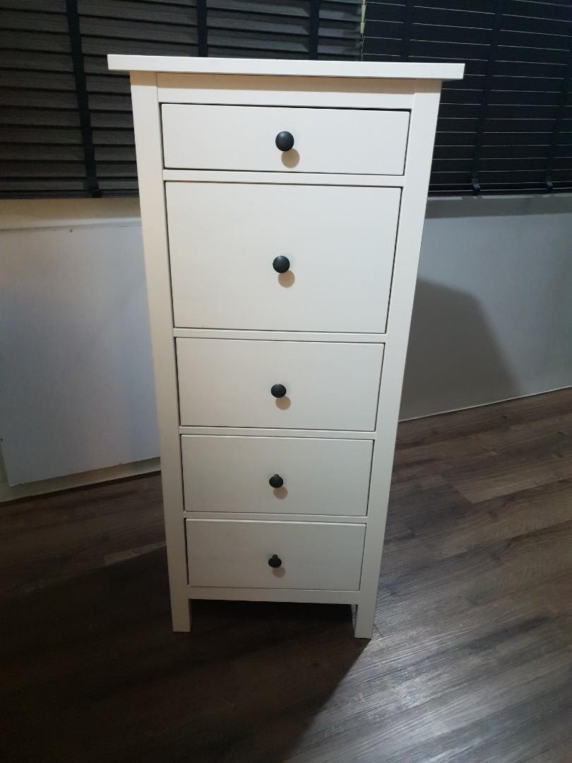 Hemnes chest top of 5 drawers
