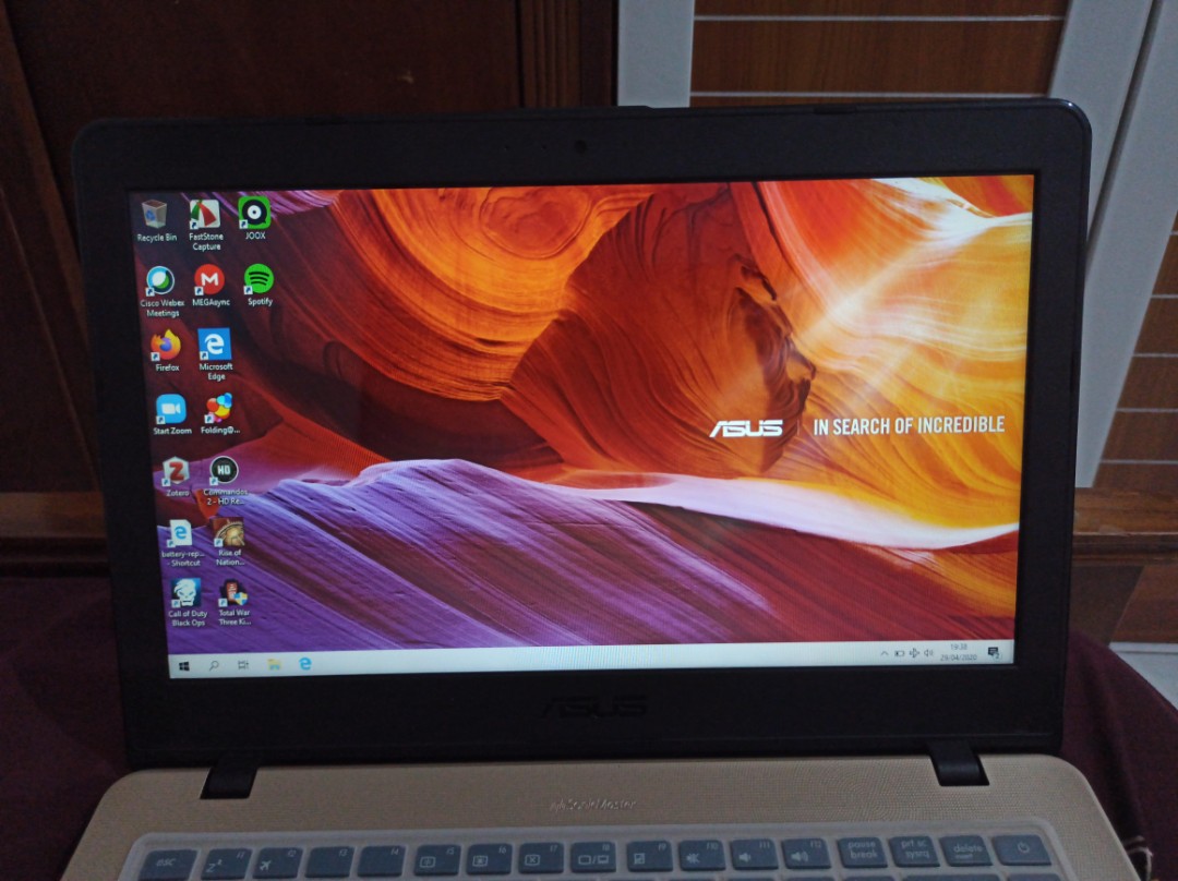 Laptop Asus A442u I5 8250 Geforce 930mx 4gb 1tb Second Garansi Elektronik Komputer Laptop Di Carousell