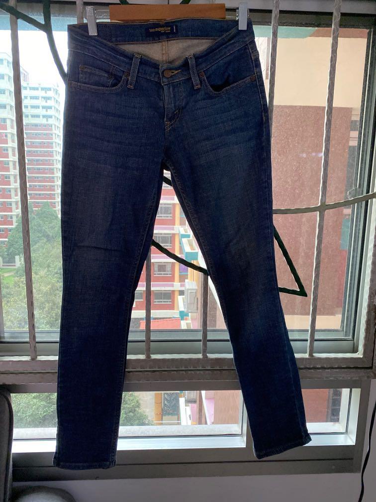 levi's slim fit women's jeans