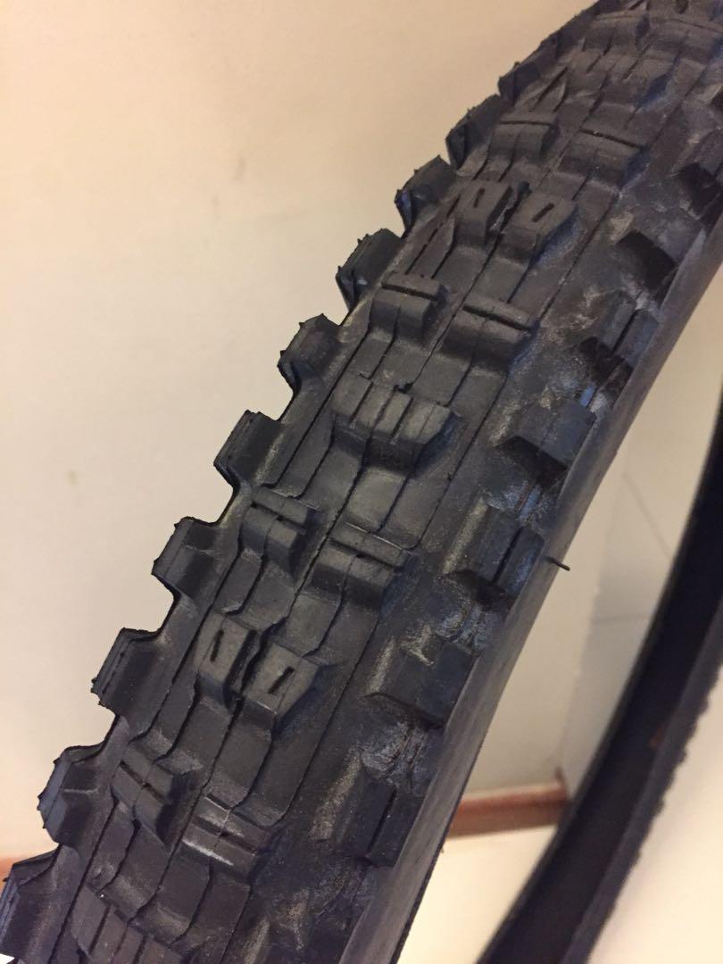 maxxis minion dhr 2 26