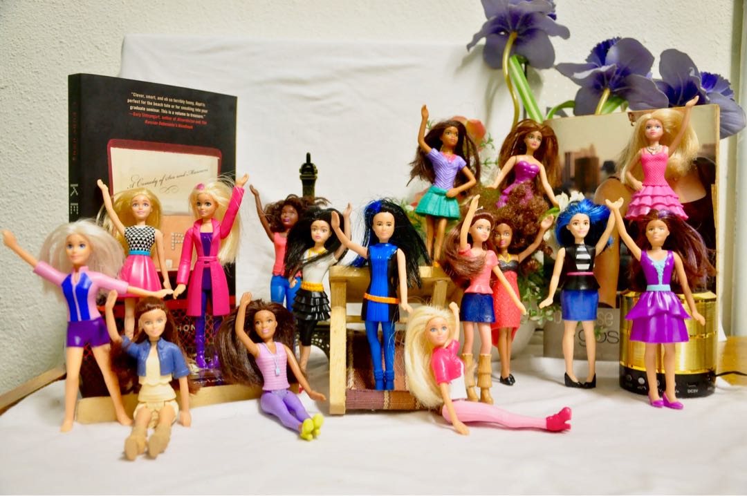Mini barbie mcdonalds store