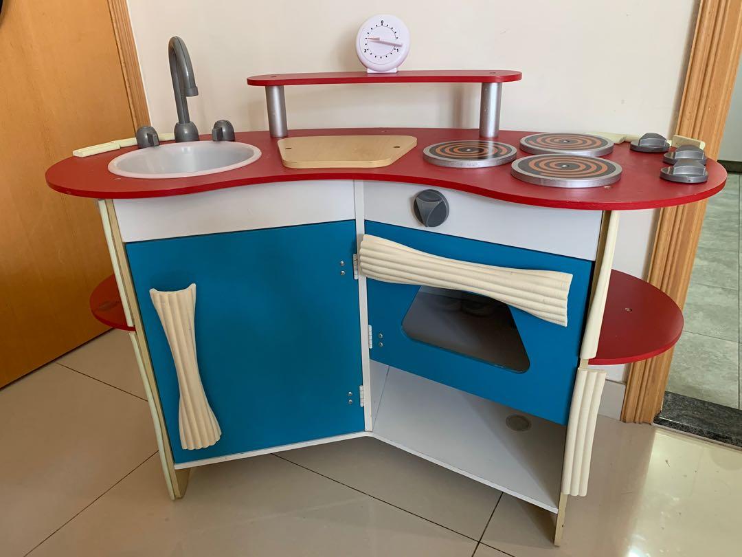 melissa and doug corner kitchen