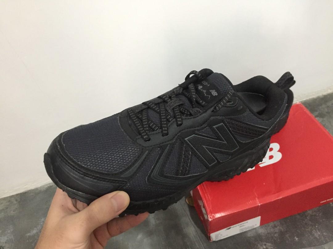 new balance 410v5 triple black