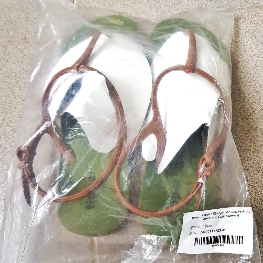 Size fipper outlet strappy
