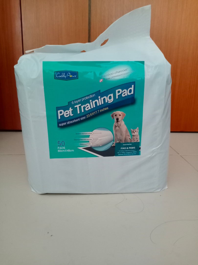 Pee pad, Pet Supplies, Homes & Other Pet Accessories on Carousell