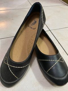 (Category: ) located in . Submitted by lovepreloved07 (Listing ID 1004023842, Image 1). Description: .