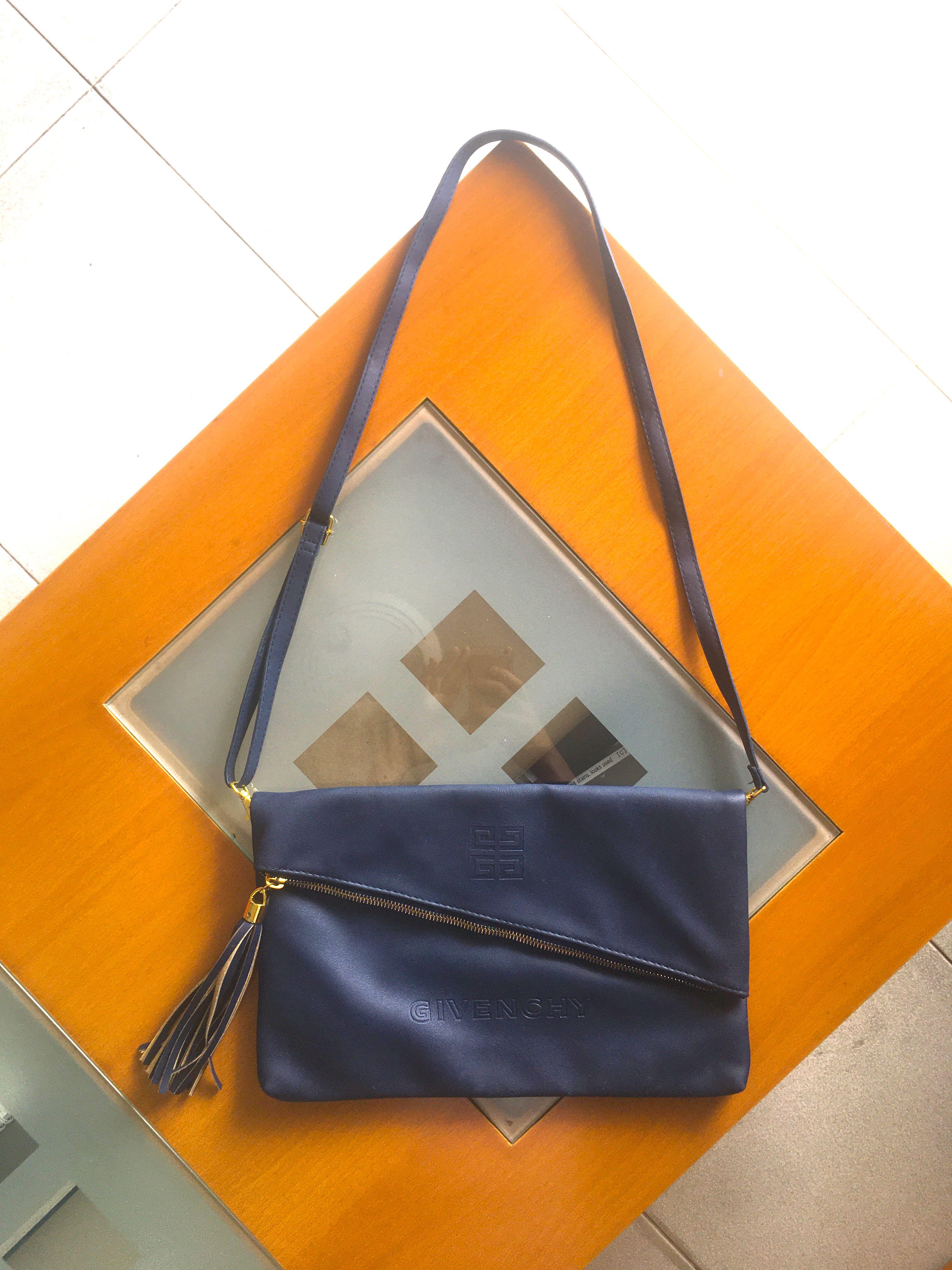 Givenchy soft leather outlet envelope bag