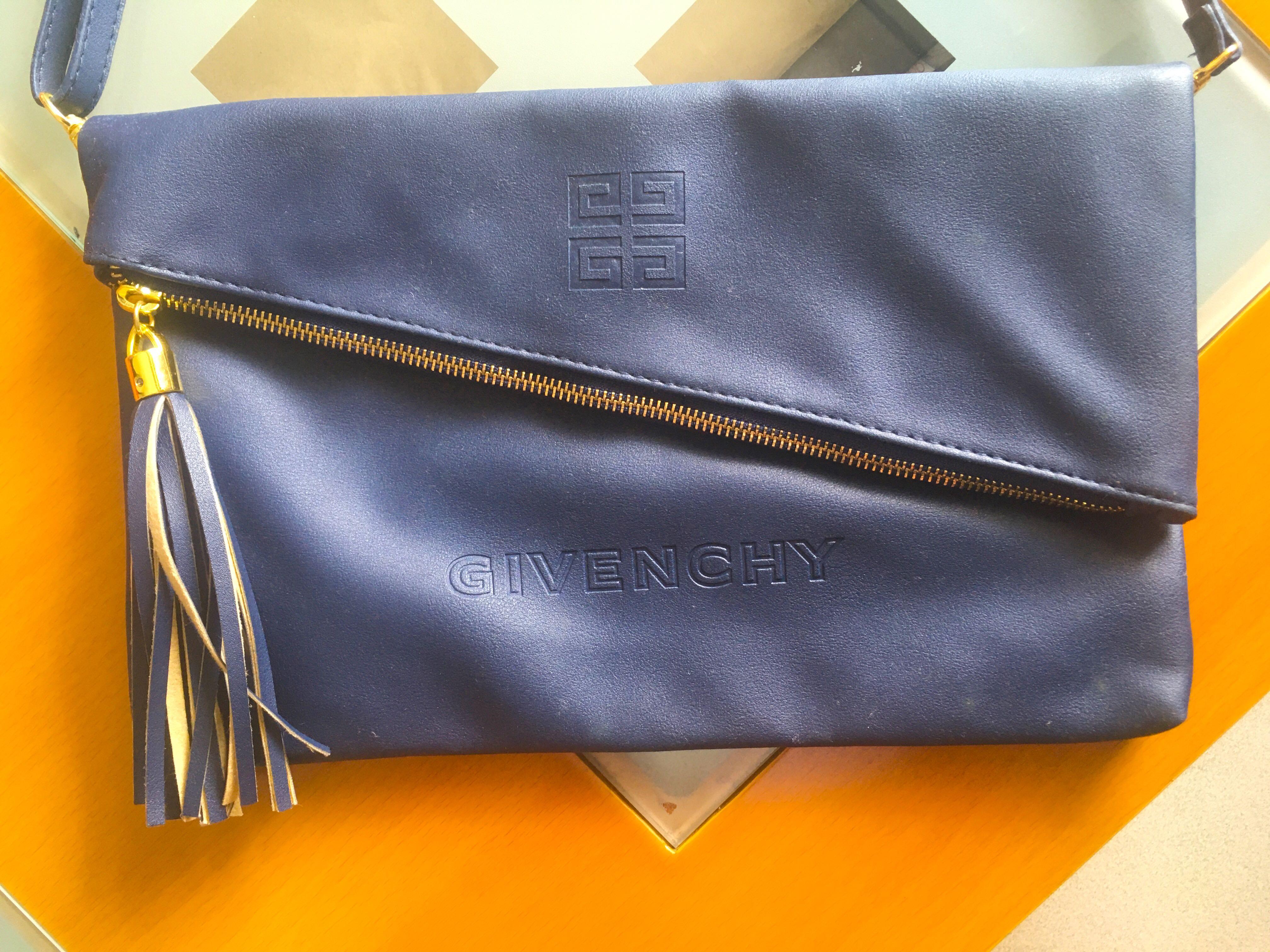 Givenchy soft leather outlet envelope bag
