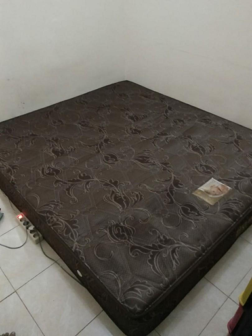 Spring Bed Gajah Bromo No 1 Perabotan Rumah Di Carousell