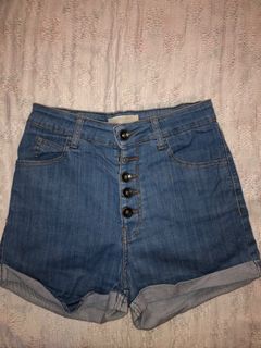 (Category: ) located in . Submitted by geepee21 (Listing ID 1003895552, Image 1). Description: .