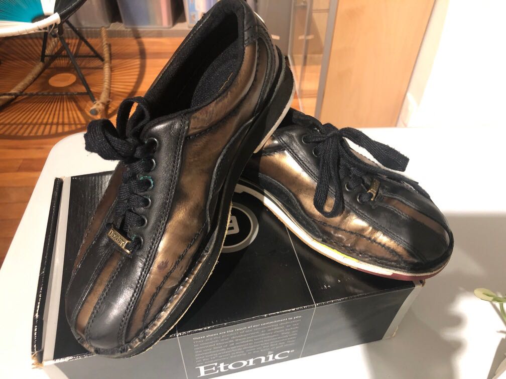 Used Dexter SST4 Bowling shoes Left Hand for students only Men s
