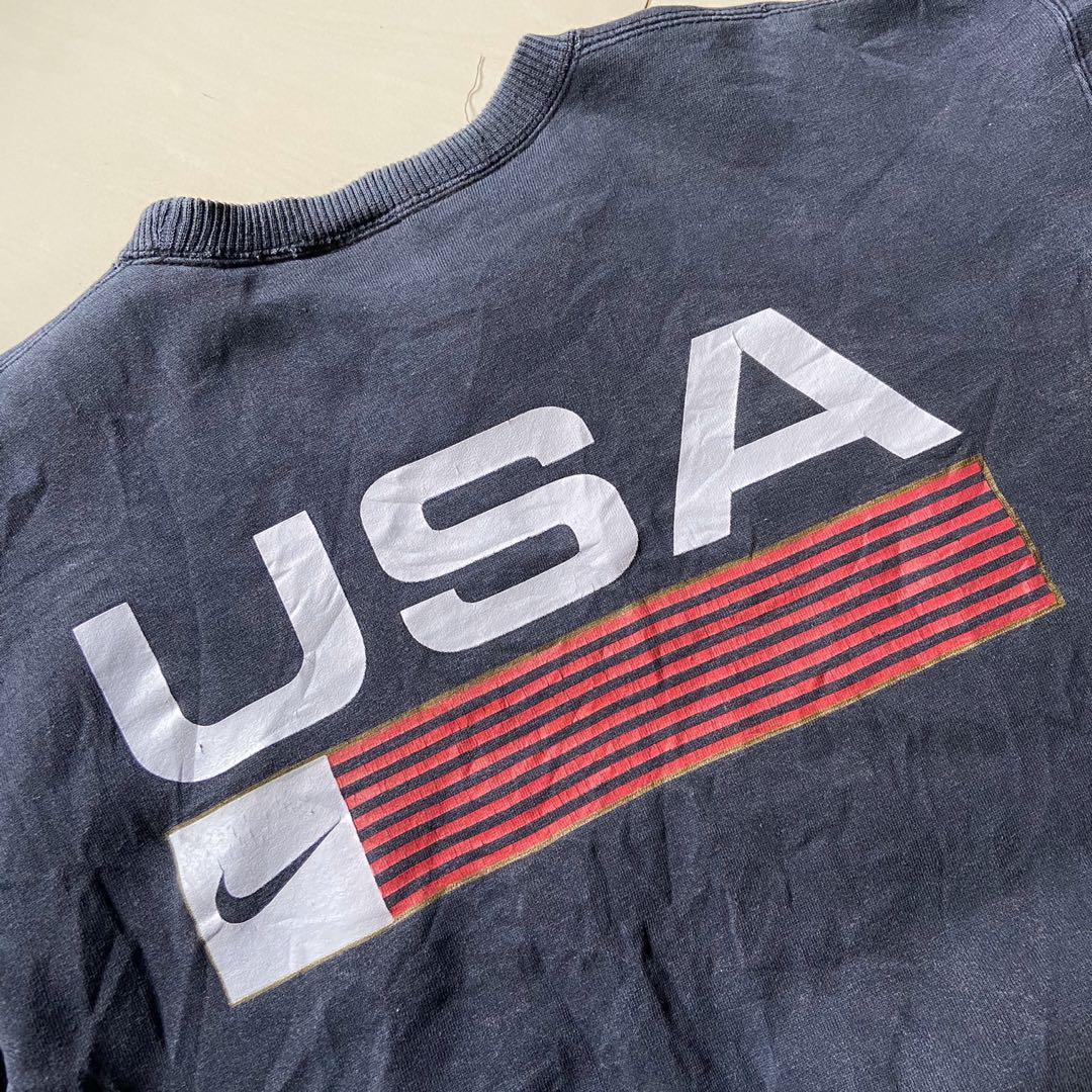 vintage 90s nike usa crewneck, Fesyen Pria, Pakaian , Baju Luaran di  Carousell