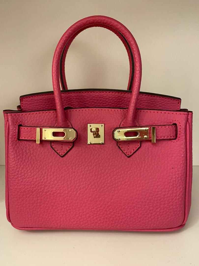 Vintage Bags Clearance Sale, Women's Fashion, Bags & Wallets, Cross