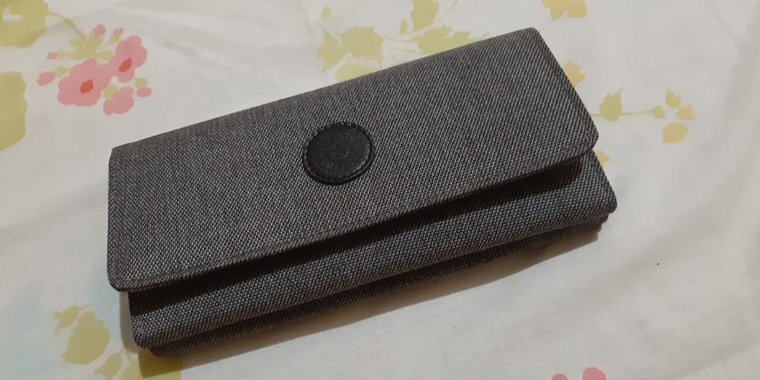 Kipling wallet original vs fake shop