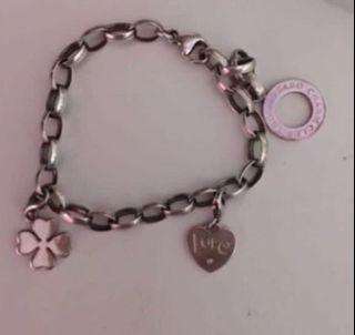 Authentic Thomas Sabo bracelet with 2 charms included