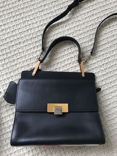（分類：）位於 。 由 howtospendit 提交（商品編號 1007590775，圖片 1）。簡介： 。