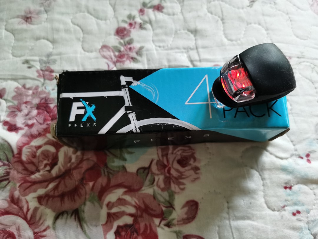 Bicycle clip light., Sports Equipment, Bicycles & Parts, Parts