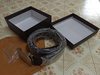 （分類：）位於 。 由 deepshadow2020 提交（商品編號 1007600586，圖片 1）。簡介： 。