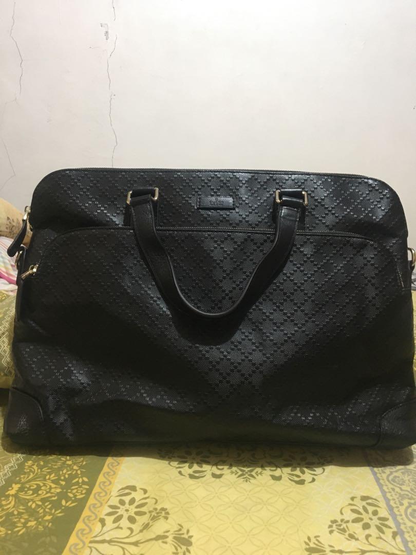 black gucci laptop bag