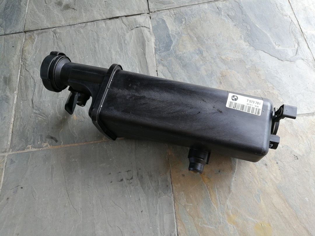 BMW E46 Expansion Tank Spare, Auto Accessories on Carousell