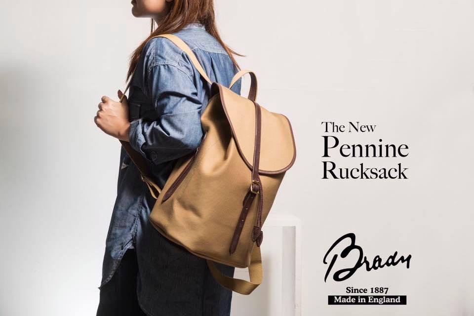 Brady Pennine rucksack in hazelnut color 啡色背包, 女裝, 手袋及銀