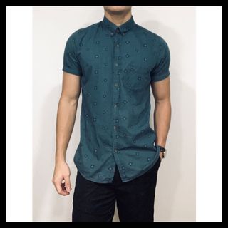 (Category: ) located in . Submitted by terencetang16 (Listing ID 1007610799, Image 1). Description: .
