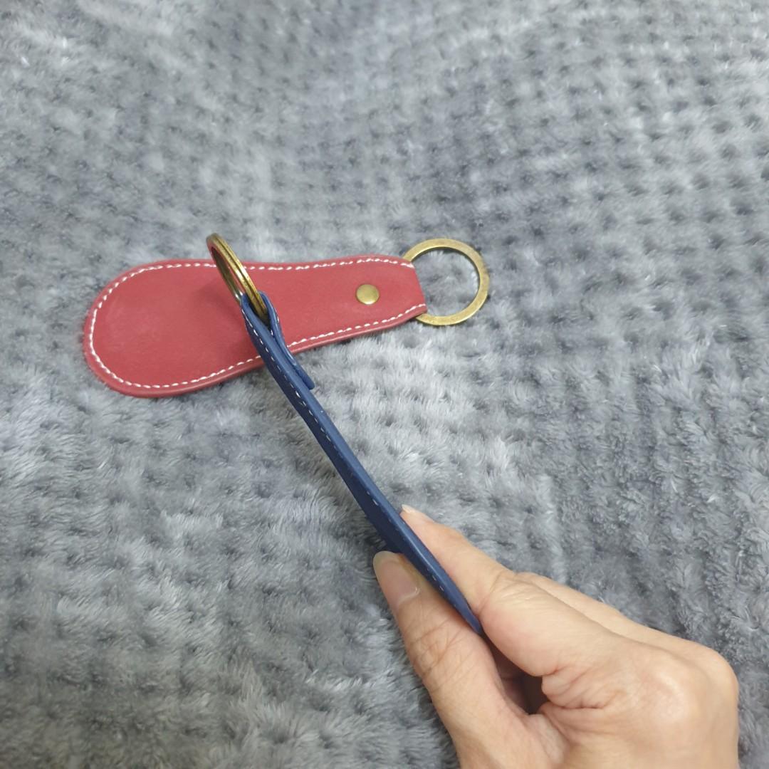 DAISO Shoe horn (Metal), Men's Fashion, Watches & Accessories, Jewelry