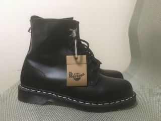 Dr.martens on Carousell
