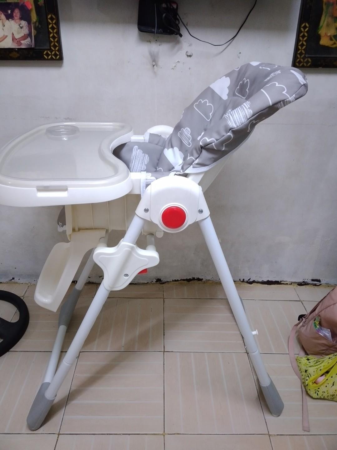 Dwelling High Chair Babies Kids Nursing Feeding Baby High
