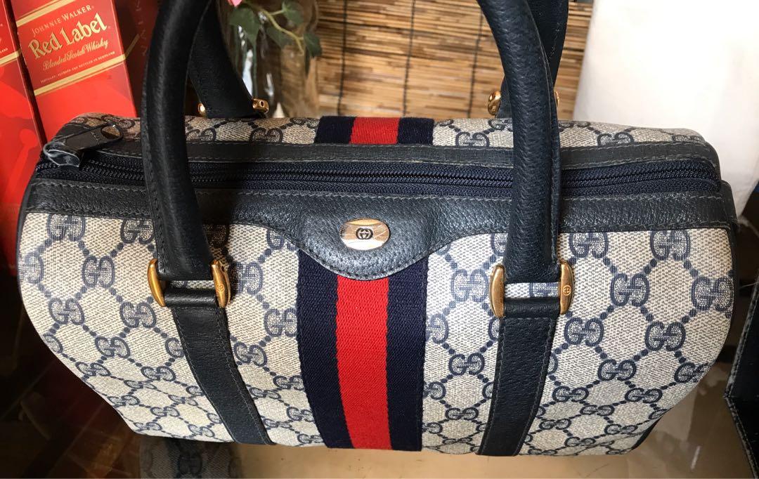 Gucci (Category: Luxury Bags & Wallets) located in Quezon City. Submitted by whatsinmyclosett (Listing ID 1007560190, Image 3). Description: 🔴 SALE, SALE, SALE.!!! 🔴 GUCCI MONOGRAM GG SUPREME SHERRY LINE OPHIDIA ilalabas ko na po 1980’s kong malakasang bag from GUCCI.. 😍😍🙏🏻 masakit man ibenta pero needko na po mag bawas ng bagelya 😆😆😆 ☑️vintage Bag ☑️Sherry line ☑️RARE ☑️100% original guys its a sherry line,. Mahal ang sherry line you ca