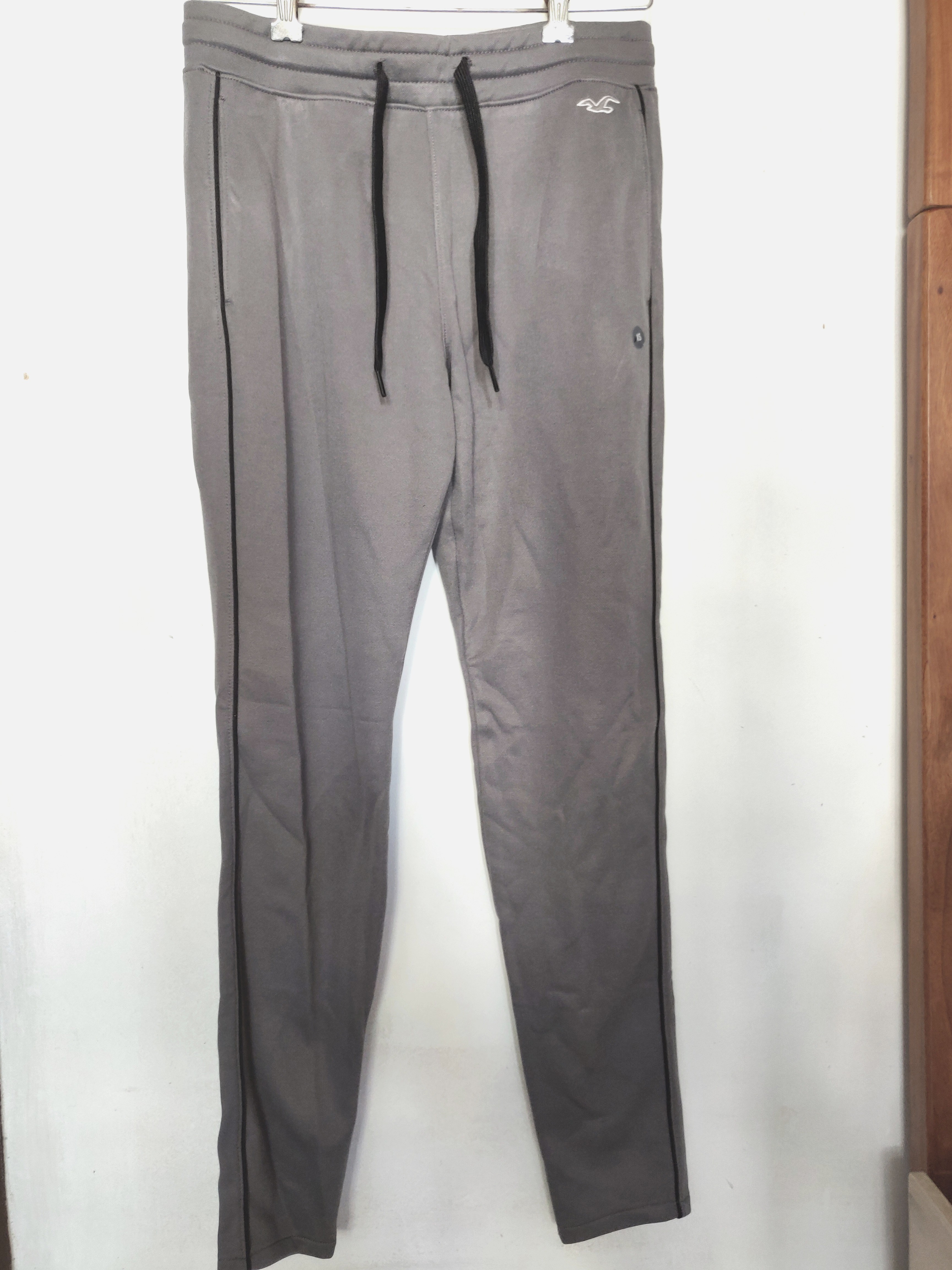 hollister jogger sweatpants