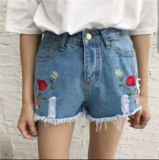 •INSTOCK• FLOWER EMBROIDERY DENIM RIPPED SHORTS