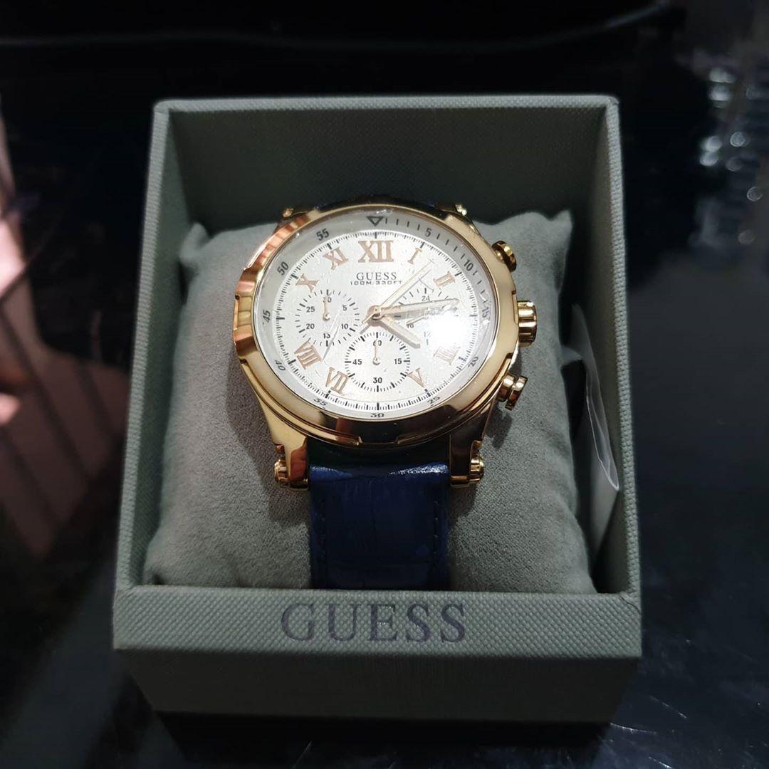 Guess w1105g4 deals