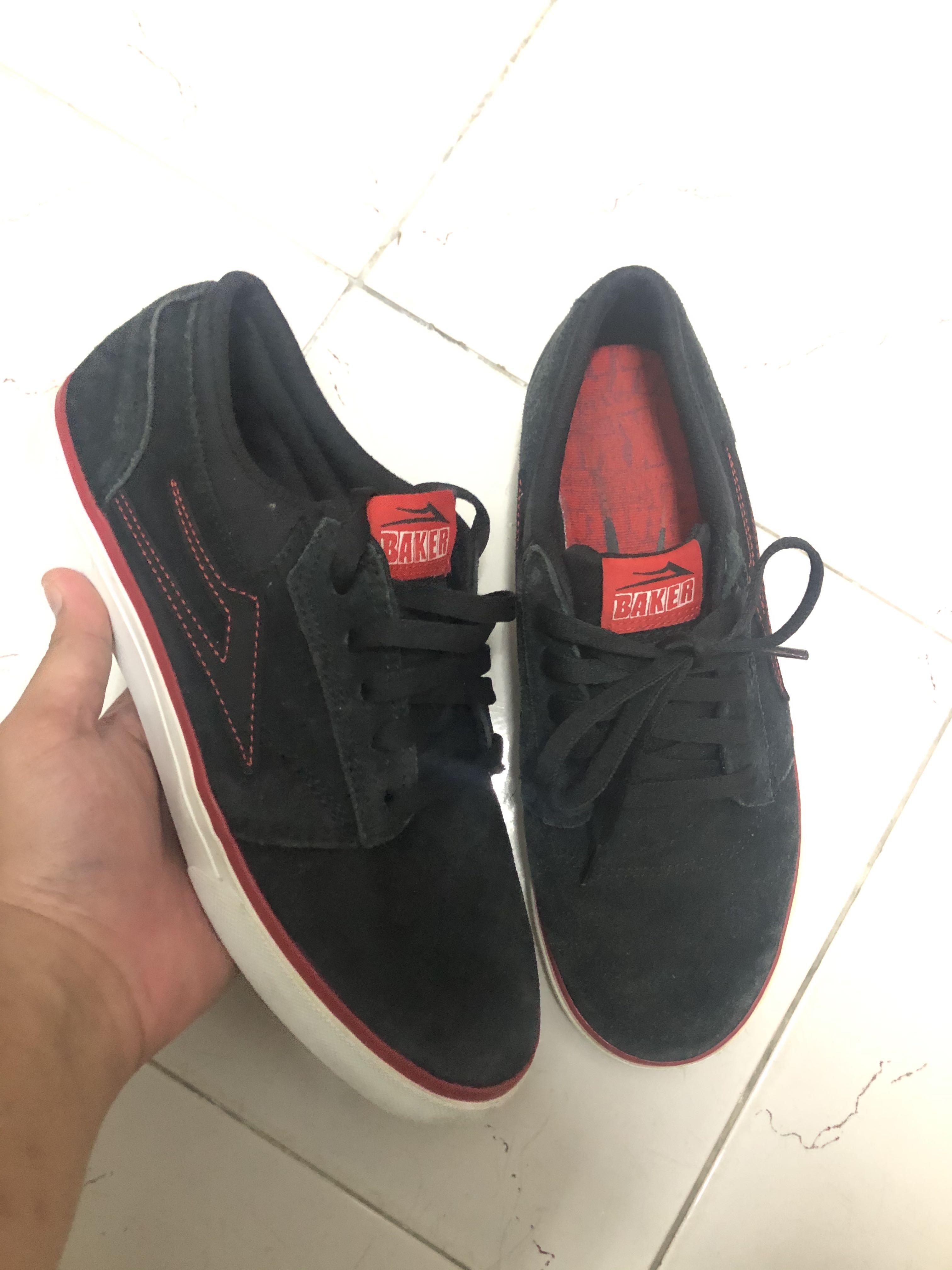 Lakai shop x baker