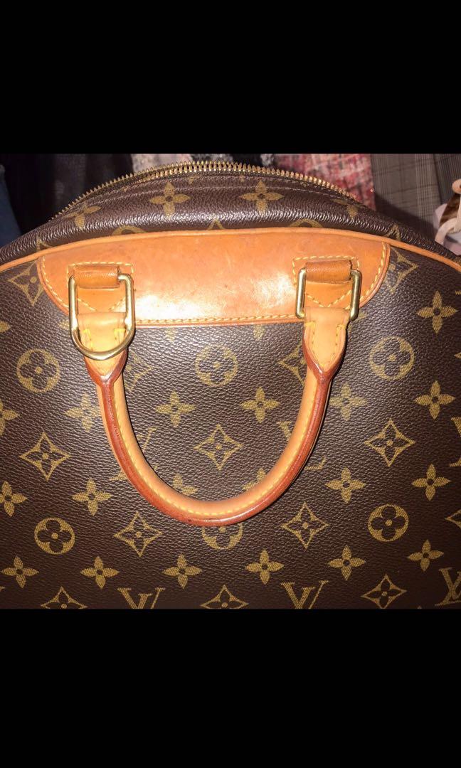 louis vuitton trouville bag women s fashion bags wallets tote bags on carousell