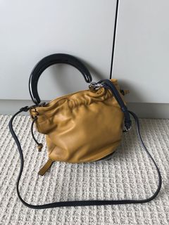 （分類：）位於 。 由 howtospendit 提交（商品編號 1007587223，圖片 1）。簡介： 。
