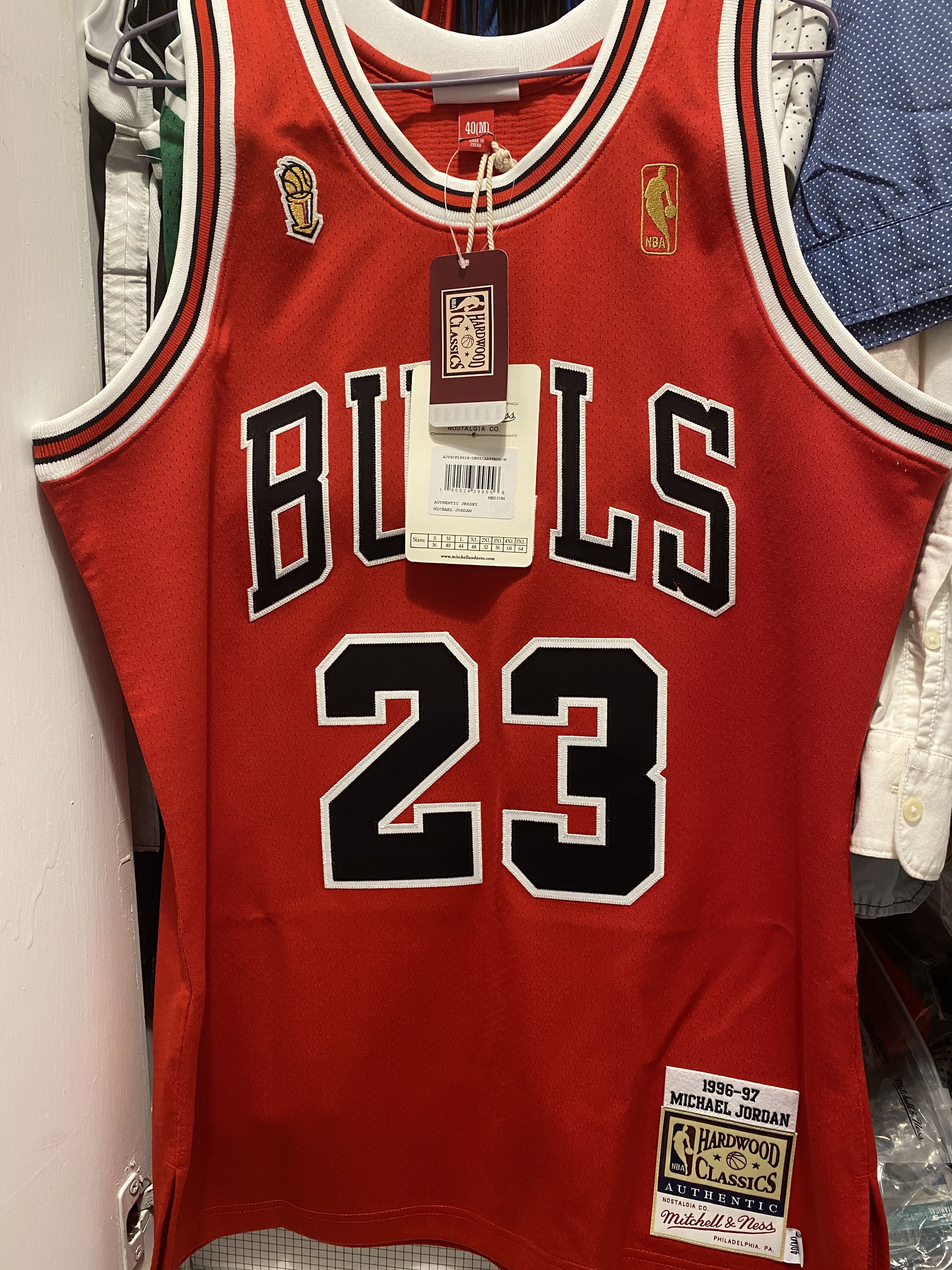 Mitchell & Ness NBA Michael Jordan 96-97 Chicago Bulls Finals Away ...