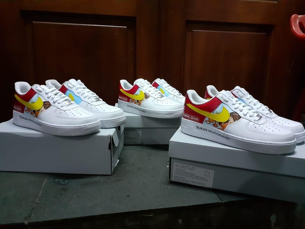 Nike outlet for guan