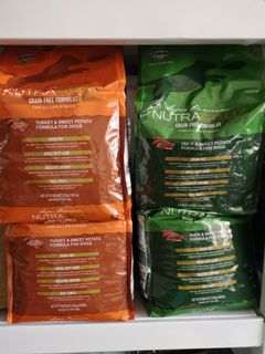 (Category: ) located in . Submitted by apetmart (Listing ID 1007589444, Image 1). Description: .