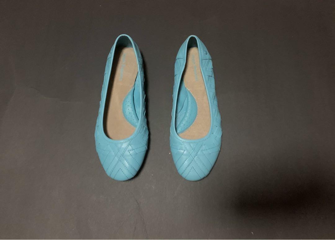 hush puppies blue sandals
