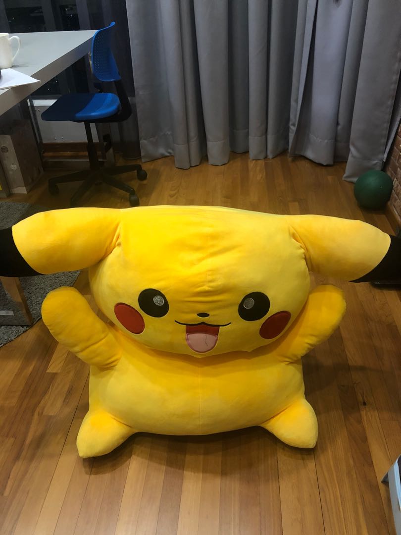 large pikachu soft toy