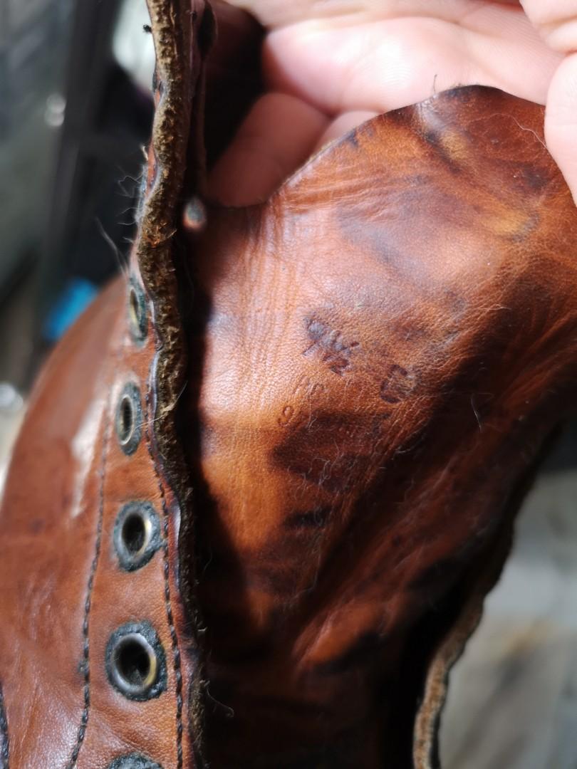 Red Wing 875 IRISH SETTER DOG CARVE Men s Fashion Footwear