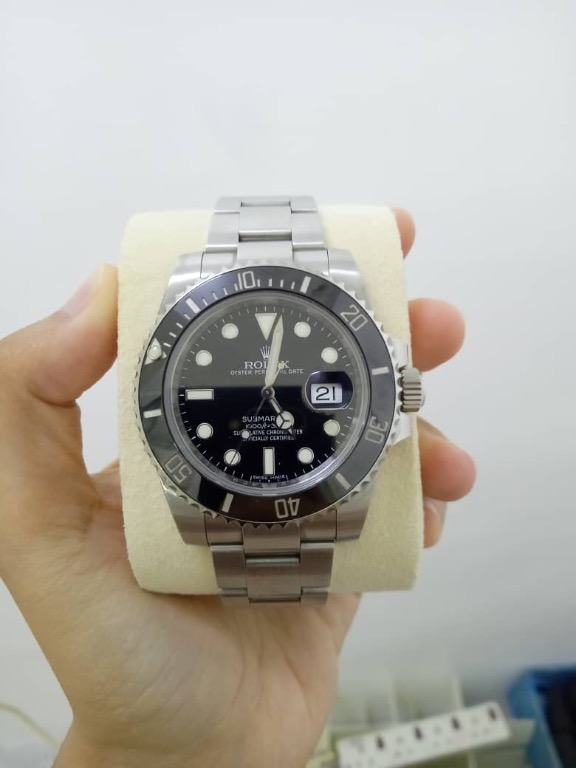 Rolex 116610 LN Men s Fashion Watches Accessories Watches on Carousell