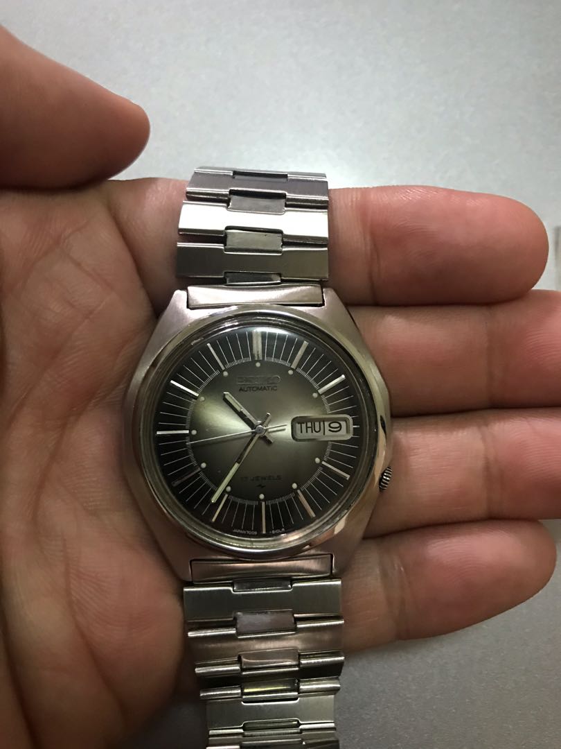 Seiko on sale 7009 8090