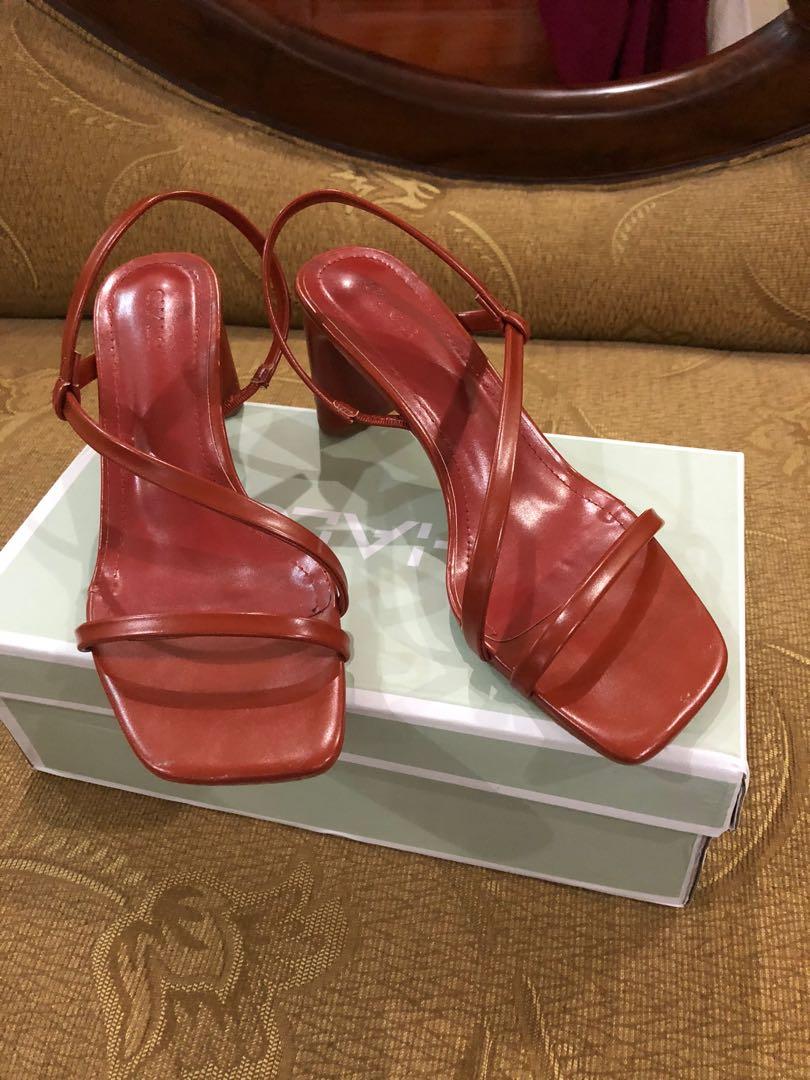 Irma Heels, Women's Fashion, Shoes on Carousell