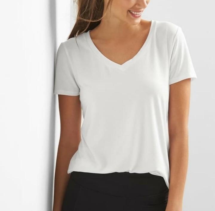 gap v neck t shirt womens