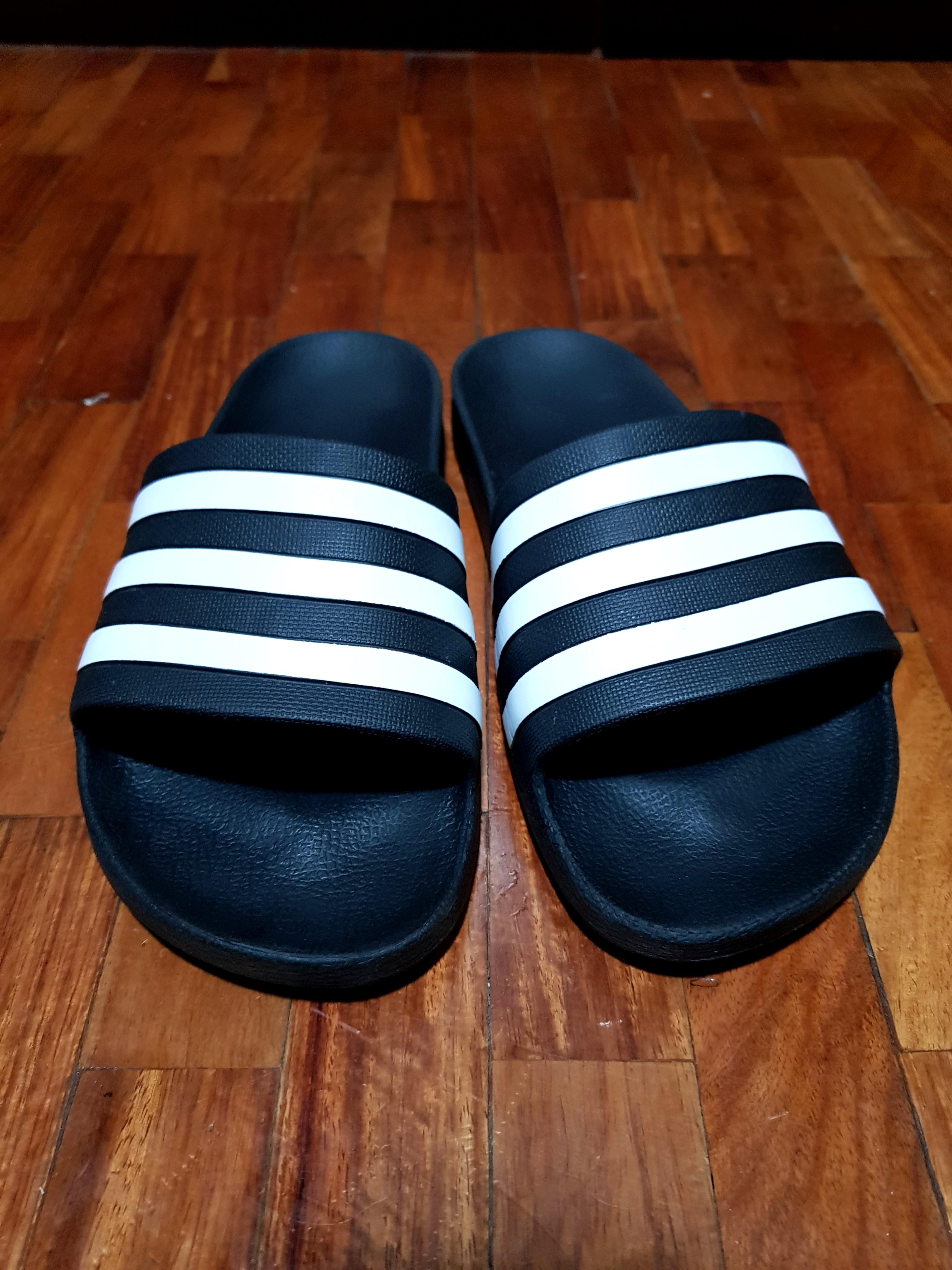 aqua 8 sandals