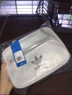 adidas mini airliner  backpack (silver)