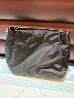 （分類：）位於 。 由 zeroyen 提交（商品編號 1007864249，圖片 1）。簡介： 。